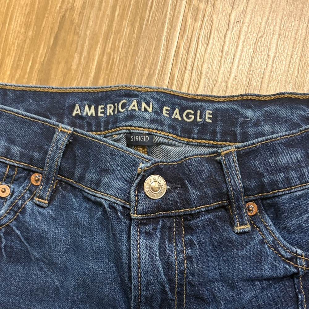 American Eagle Outfitters Navy Blue Frayed Hem Denim Shorts - Picture 2 of 3